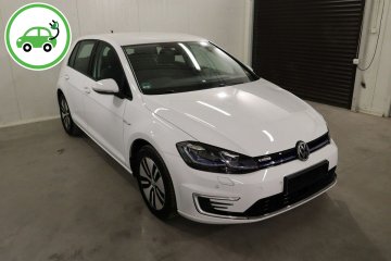 niski przebieg, duża bateria, złącze CCS